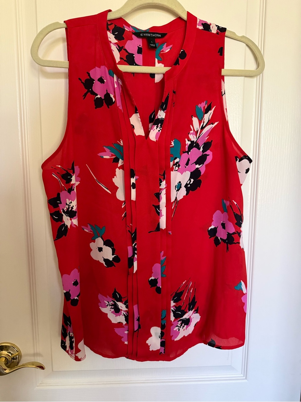 41 Hawthorn Red Floral Pleated V-Neck Sleeveless Cami